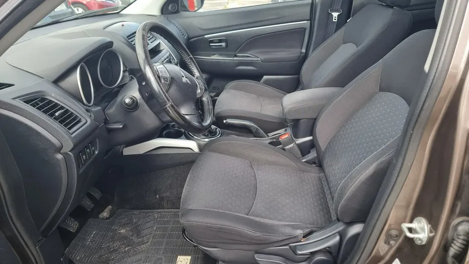 MITSUBISHI ASX -