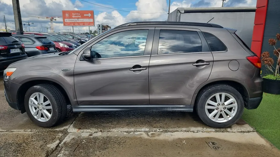 MITSUBISHI ASX -