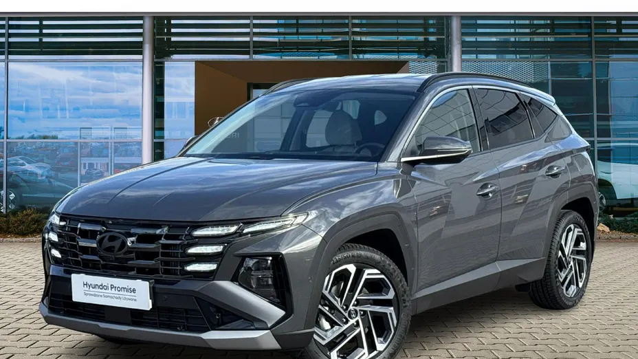 HYUNDAI Tucson -