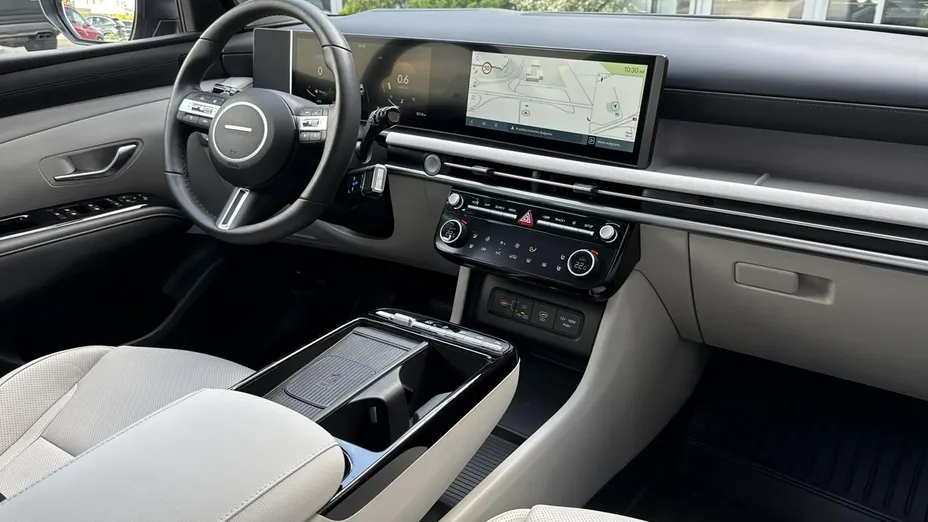 HYUNDAI Tucson -