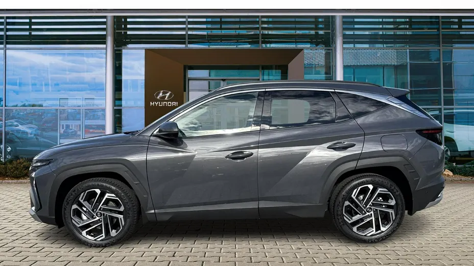 HYUNDAI Tucson -