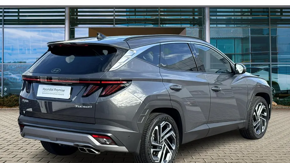 HYUNDAI Tucson -