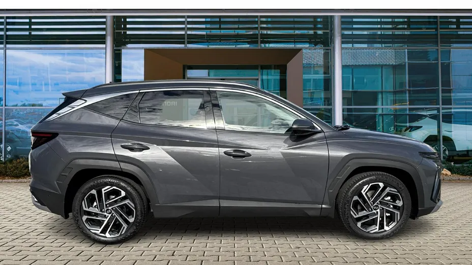 HYUNDAI Tucson -