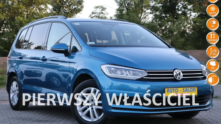 VOLKSWAGEN Touran -