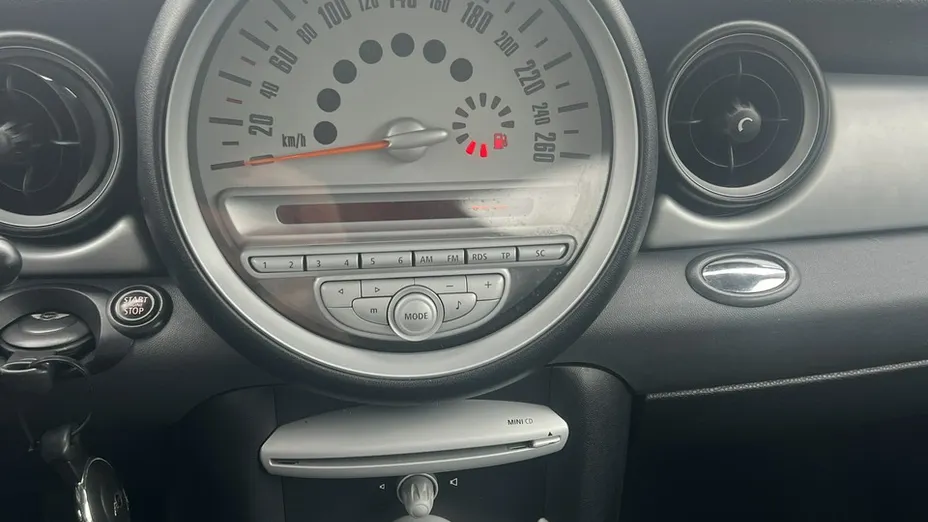 MINI Cooper -