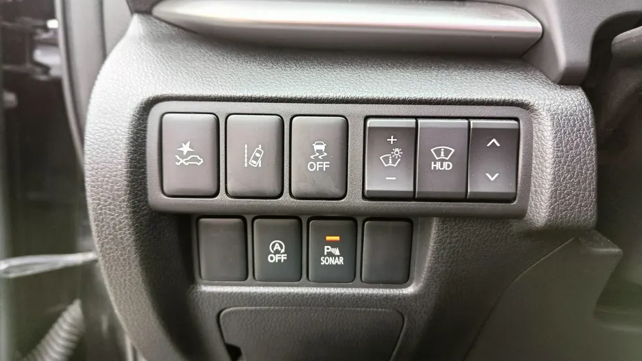 MITSUBISHI Eclipse Cross -