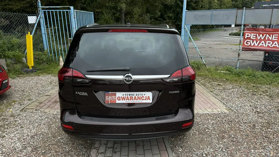 OPEL Zafira -