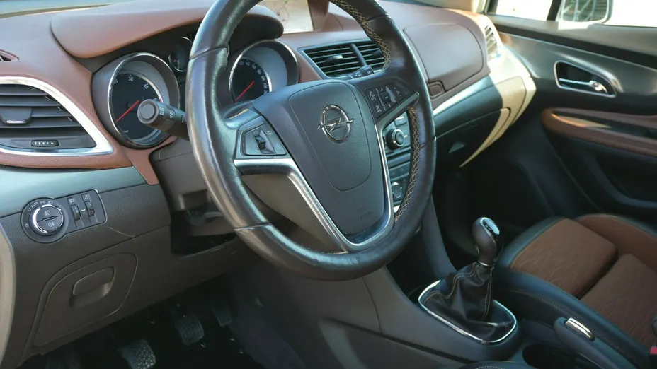 OPEL Mokka -