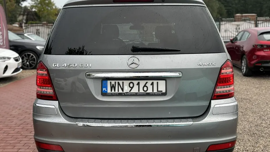 MERCEDES-BENZ GL -