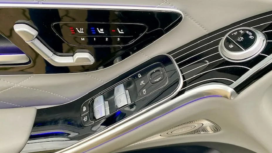 MERCEDES-BENZ S Klasa -