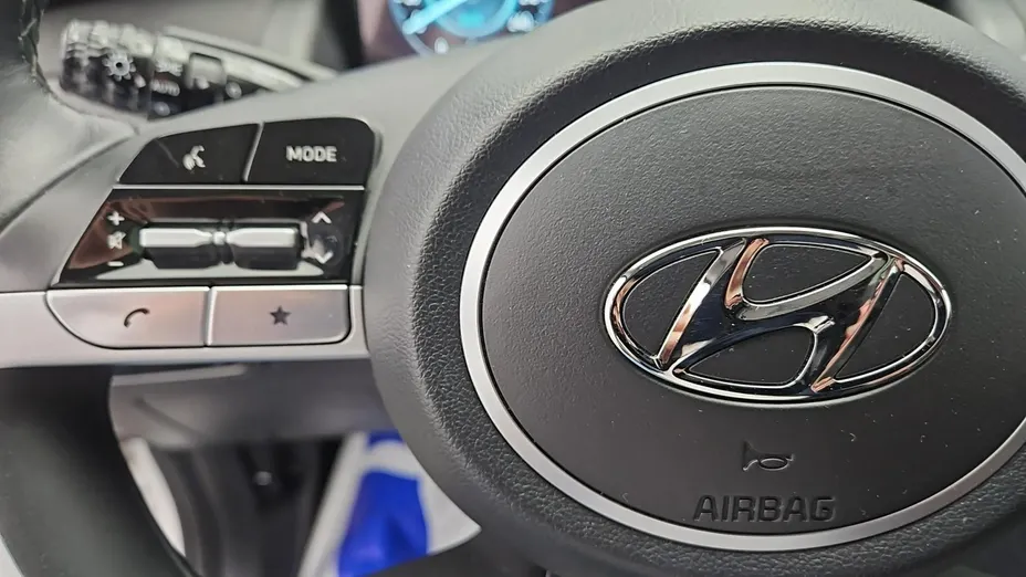 HYUNDAI Tucson -