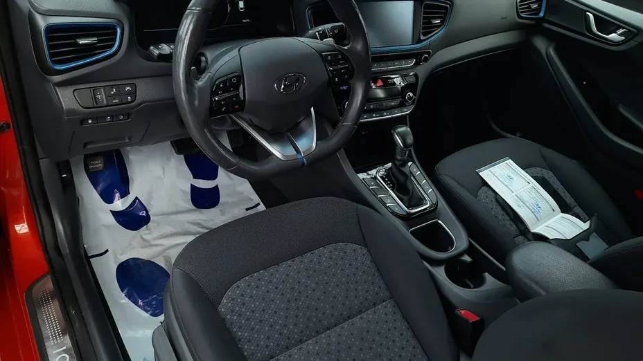 HYUNDAI Ioniq -