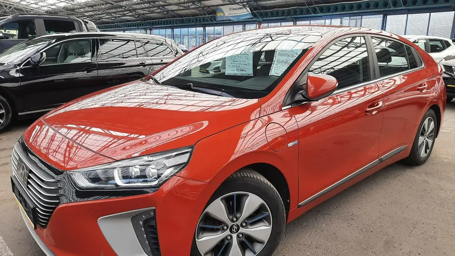 HYUNDAI Ioniq -