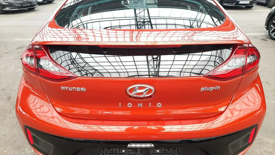 HYUNDAI Ioniq -