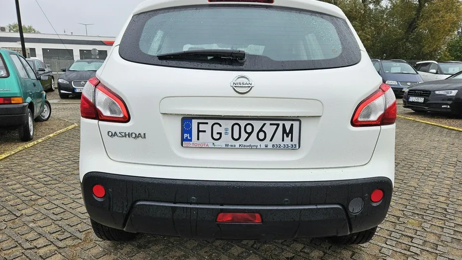 NISSAN Qashqai -