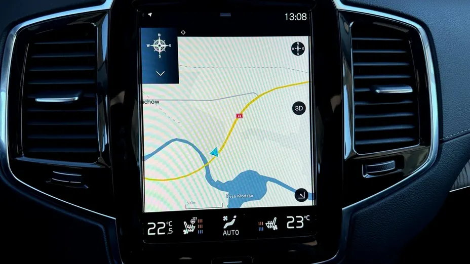 VOLVO XC90 -