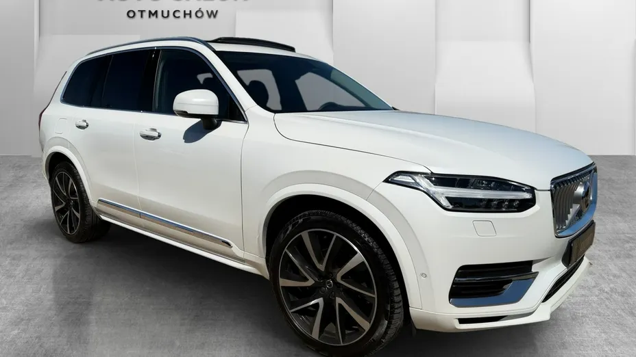 VOLVO XC90 -