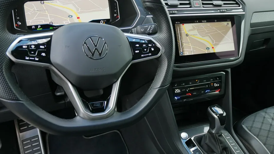 VOLKSWAGEN Tiguan -