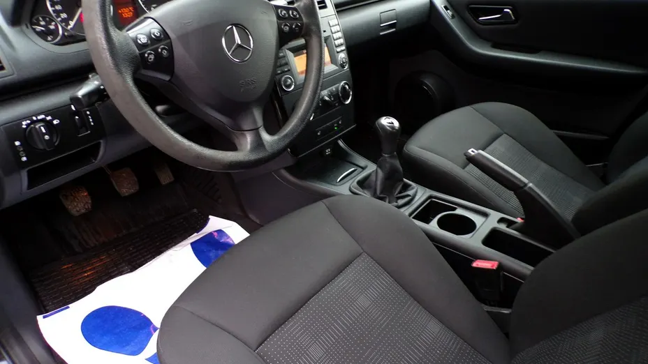 MERCEDES-BENZ A Klasa -