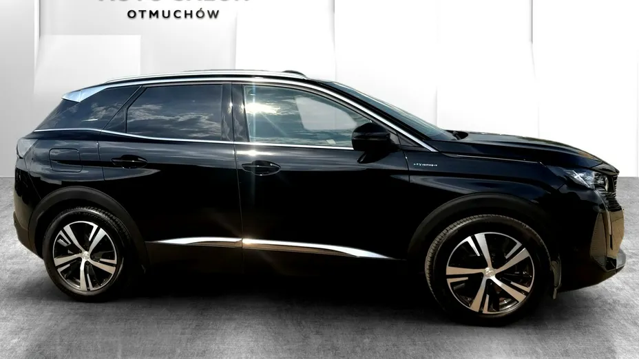 PEUGEOT 3008 -