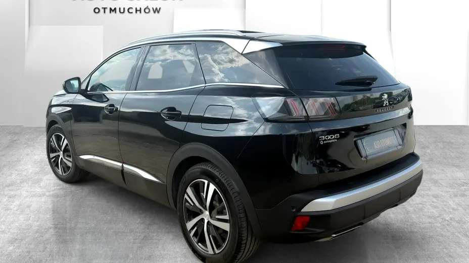 PEUGEOT 3008 -