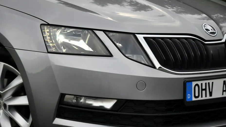 SKODA Octavia -