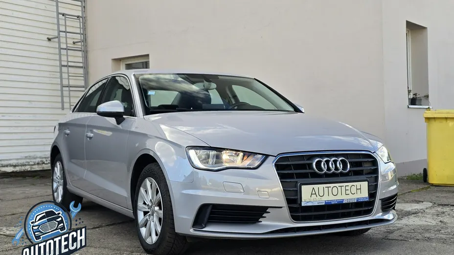 AUDI A3 Limousine -