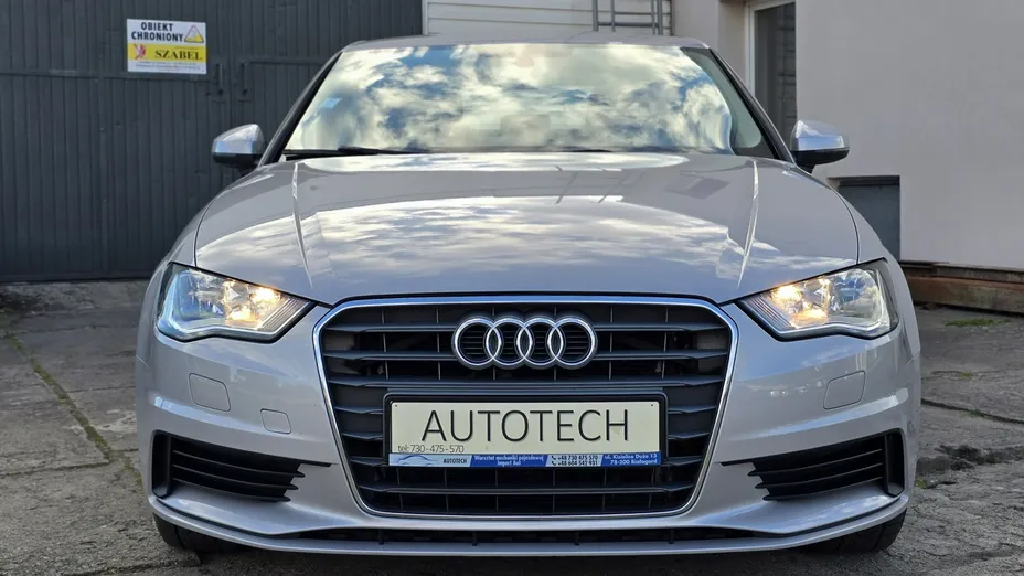 AUDI A3 Limousine -