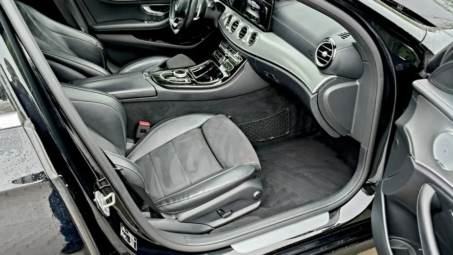 MERCEDES-BENZ E Klasa -