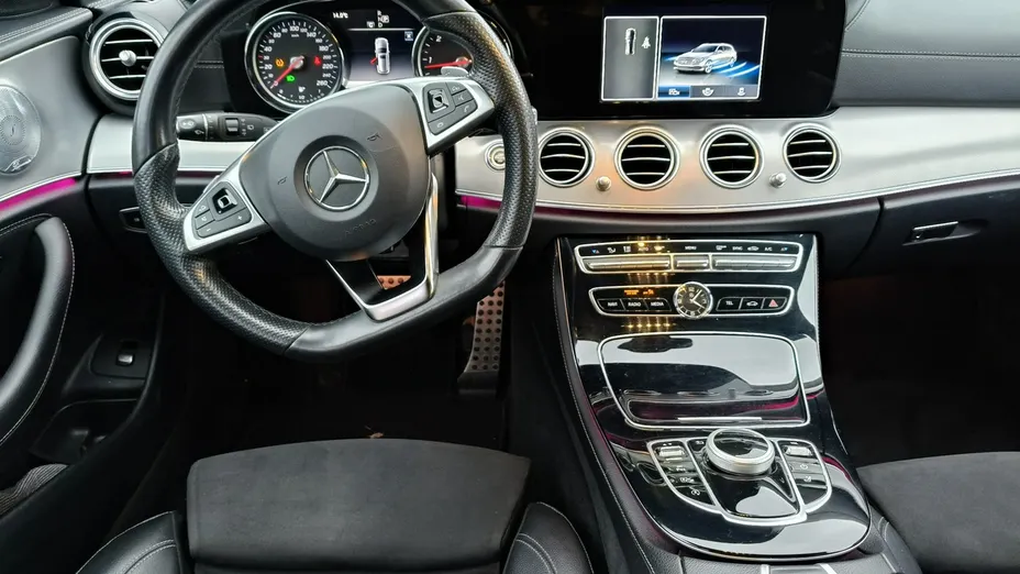 MERCEDES-BENZ E Klasa -