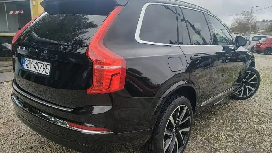 VOLVO XC90 -