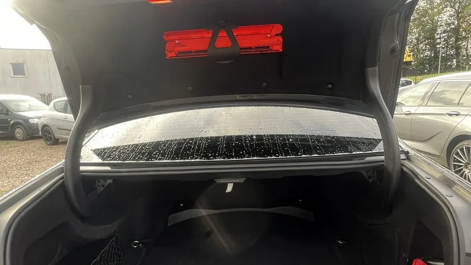 MERCEDES-BENZ E Klasa -