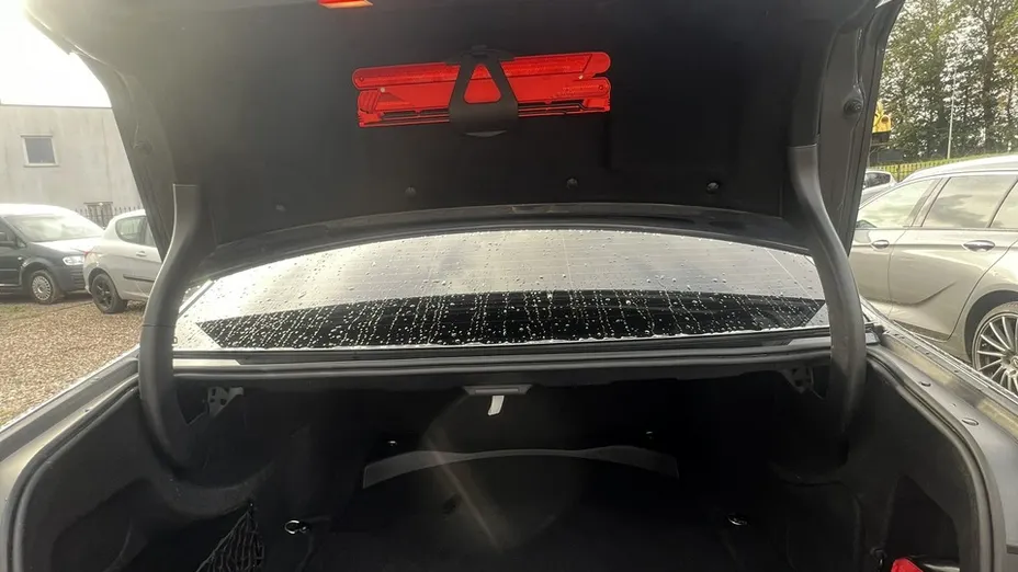 MERCEDES-BENZ E Klasa -
