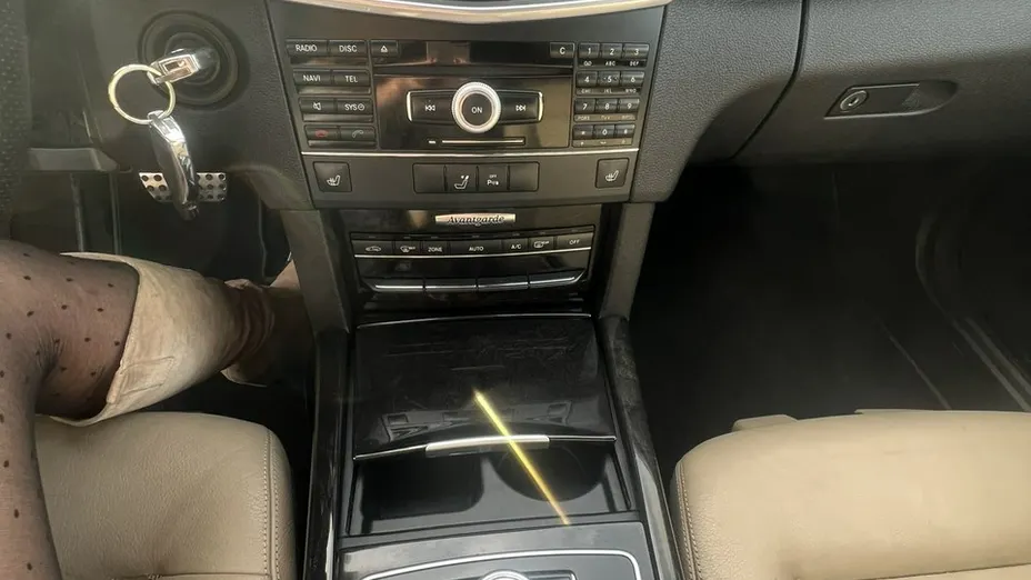 MERCEDES-BENZ E Klasa -