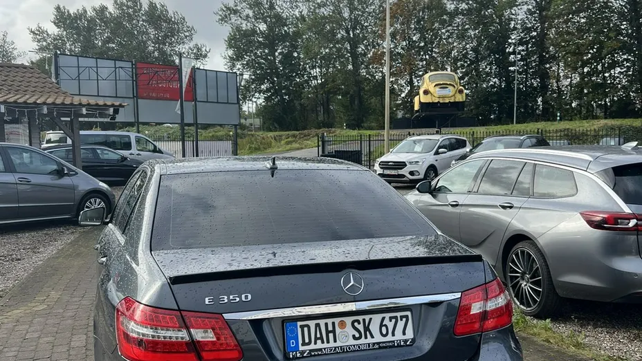 MERCEDES-BENZ E Klasa -
