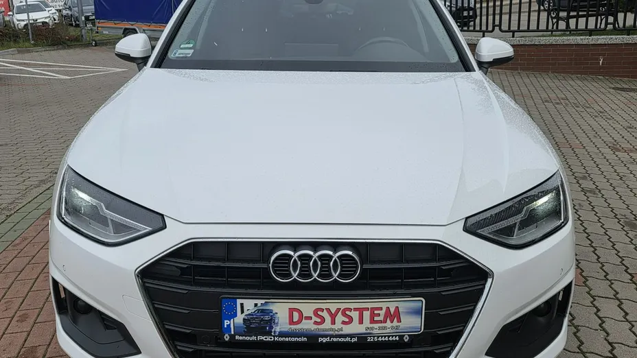AUDI A4 -