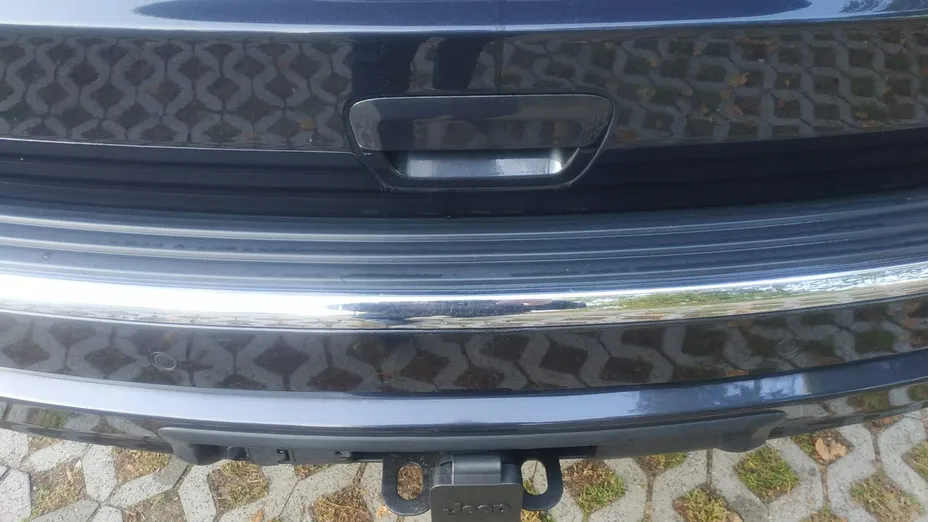 JEEP Grand Cherokee -