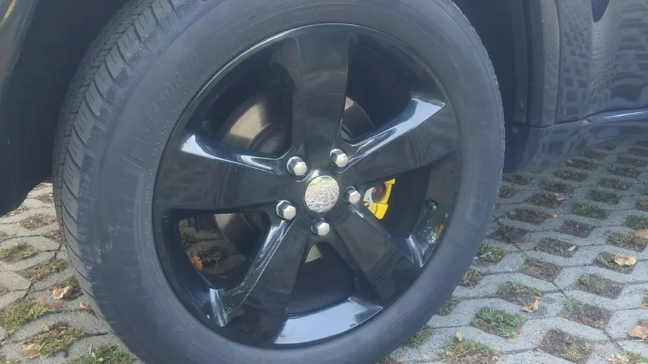 JEEP Grand Cherokee -