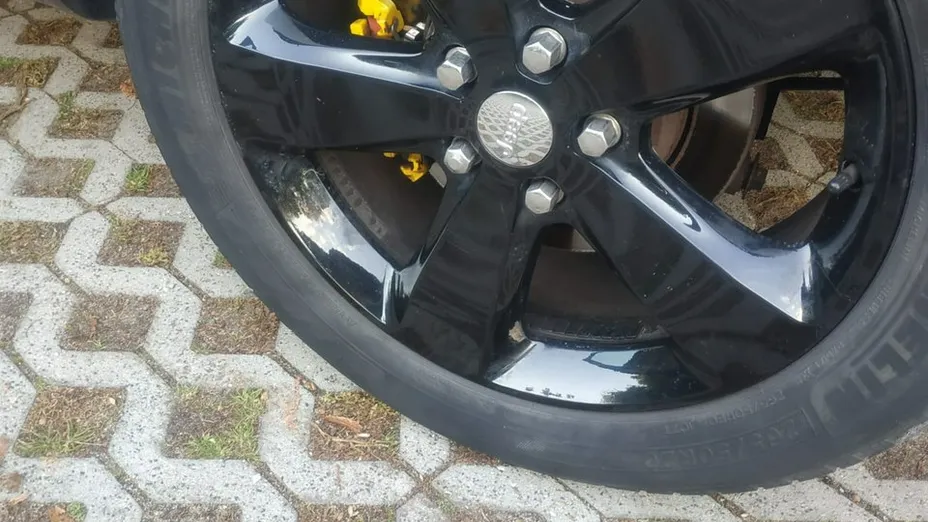 JEEP Grand Cherokee -