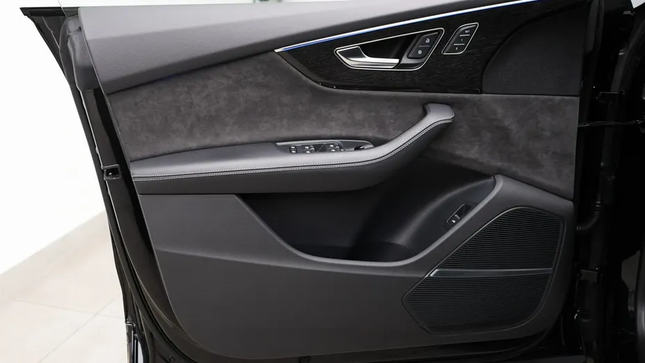 AUDI Q8 SQ8 TDI mHEV Quattro Tiptronic