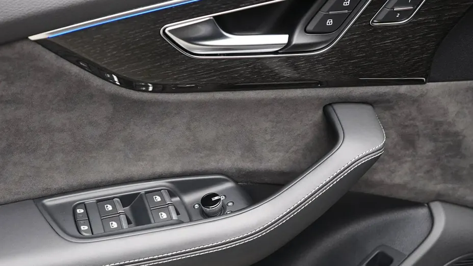 AUDI Q8 SQ8 TDI mHEV Quattro Tiptronic