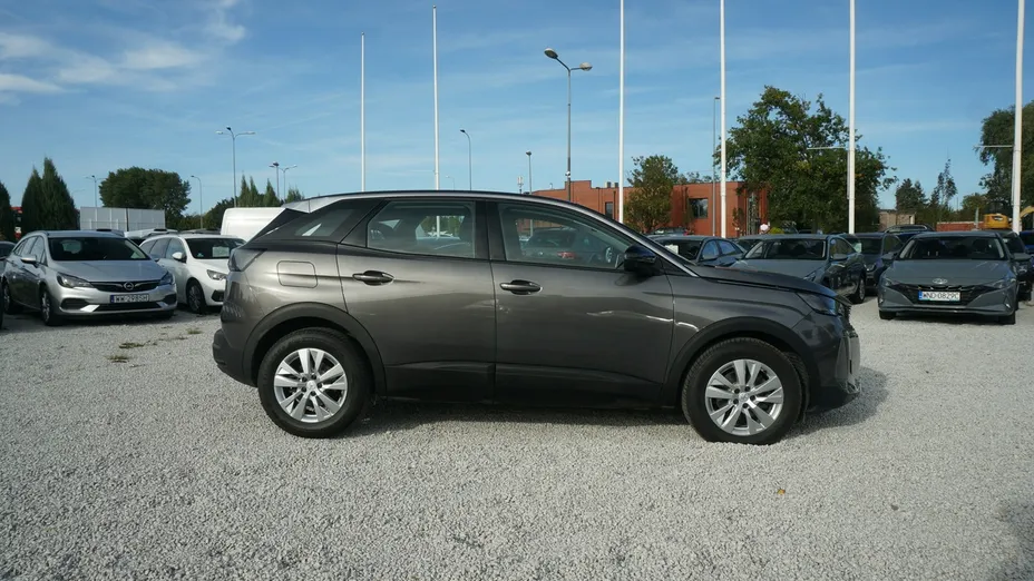 PEUGEOT 3008 -