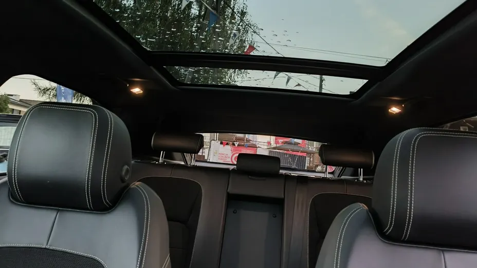 JAGUAR F-Pace -