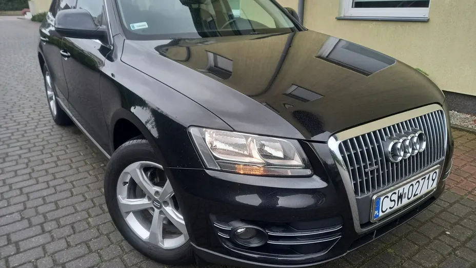 AUDI Q5 -