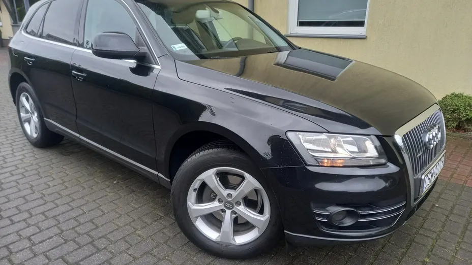 AUDI Q5 -