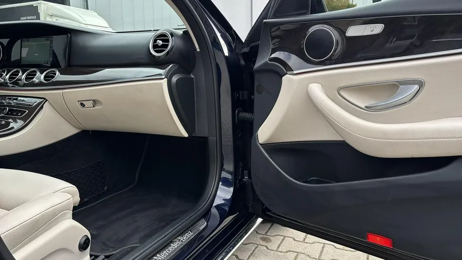 MERCEDES-BENZ E Klasa -