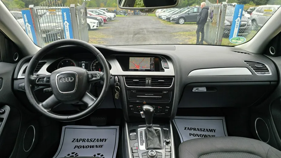 AUDI A4 -