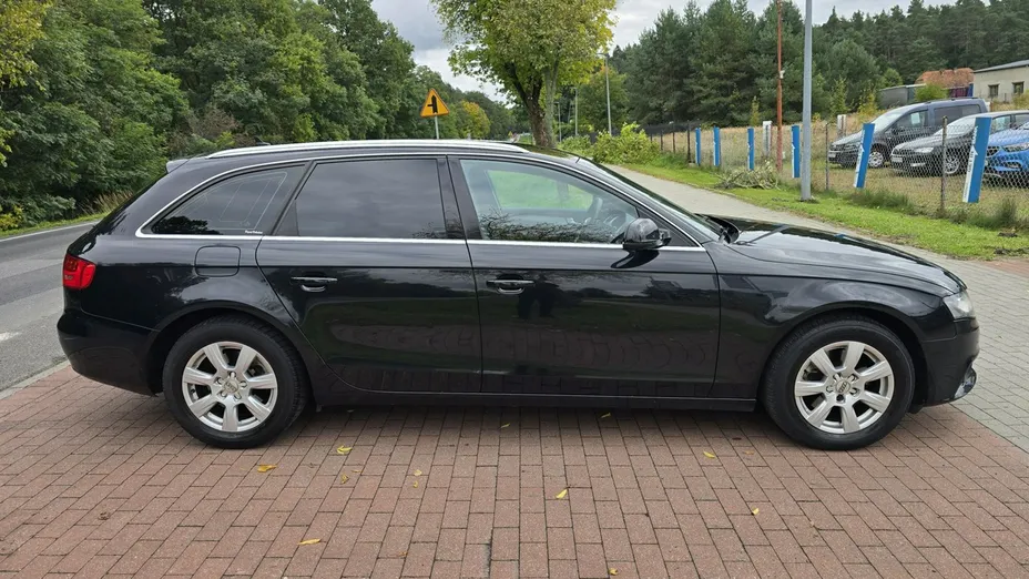 AUDI A4 -