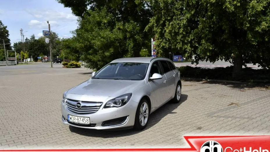 OPEL Insignia -