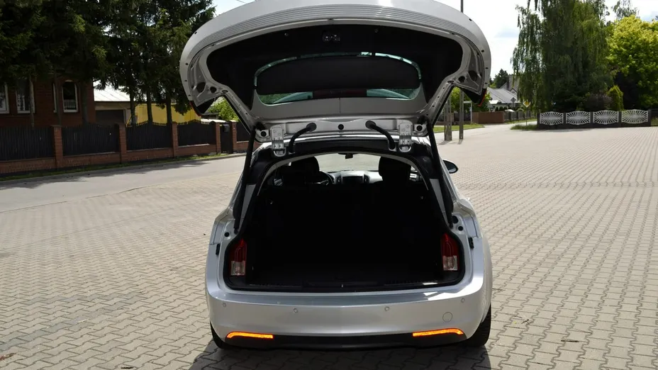 OPEL Insignia -